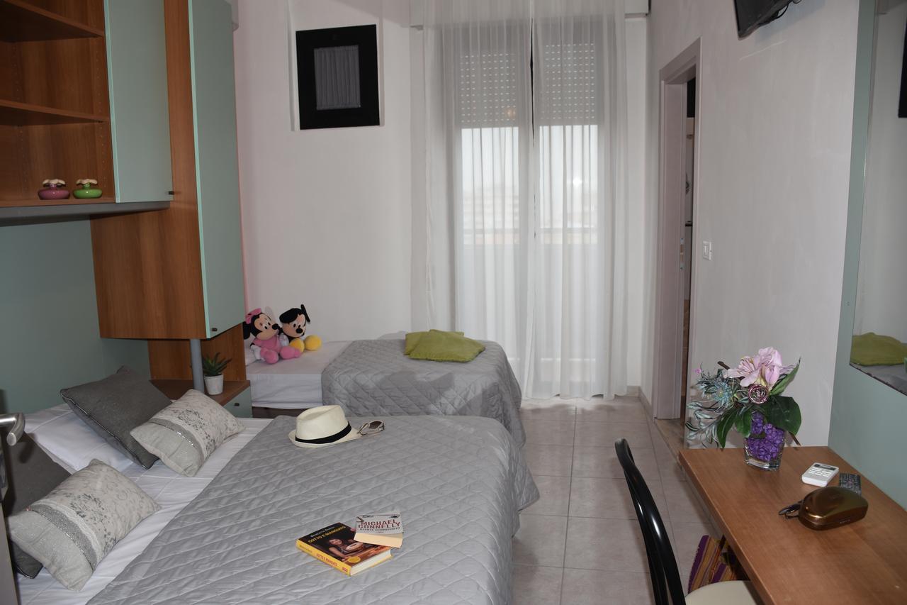 Hotel Gambrinus Rimini Exteriér fotografie